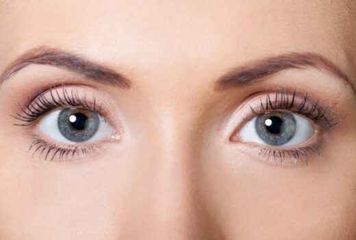 Eyes, opened, eyelid.